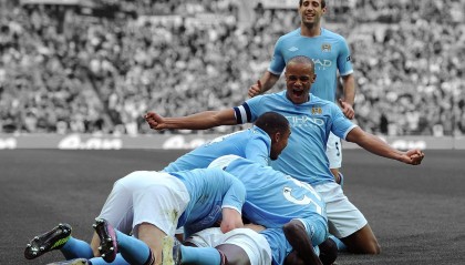 九游app下载电脑版-“武汉马拉松赛场：挑战自我，打破极限”